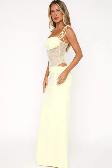 Lidia™ | Vestido largo con corsé de encaje y tirantes finos