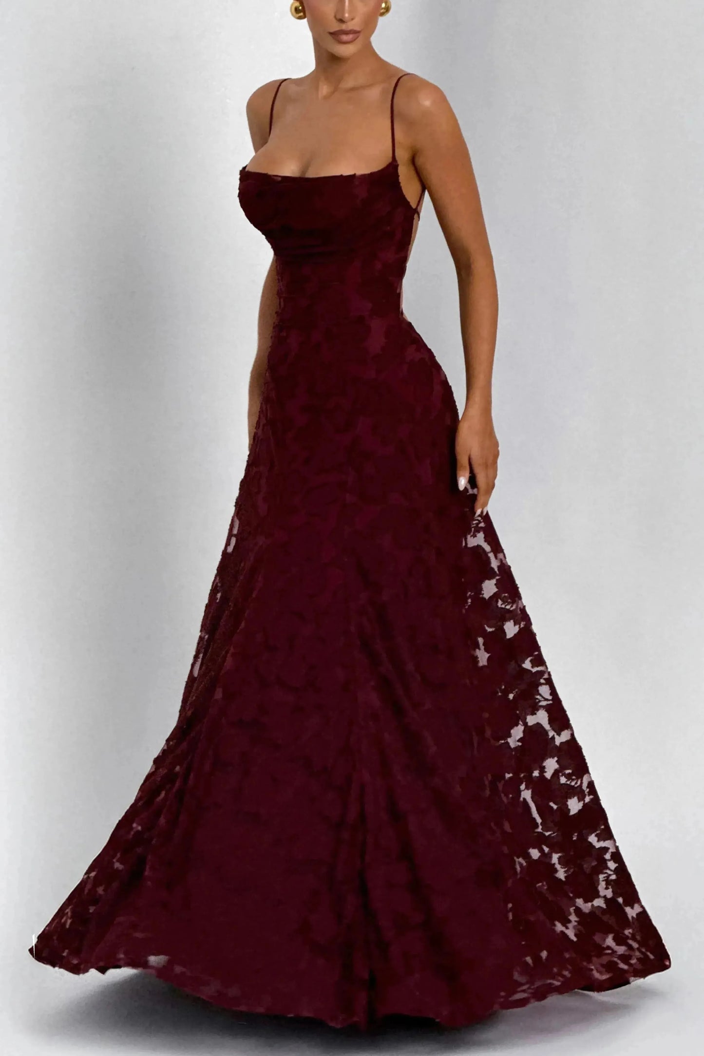 Marina™ | Vestido largo rosa con tirantes finos y textura floral