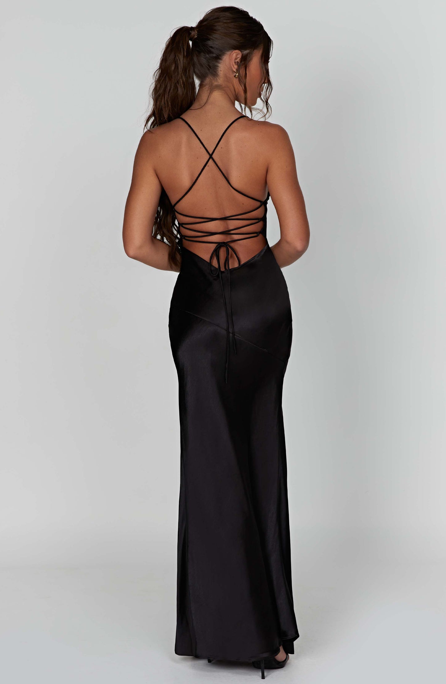 Patricia™ | Vestido largo de satén elegante