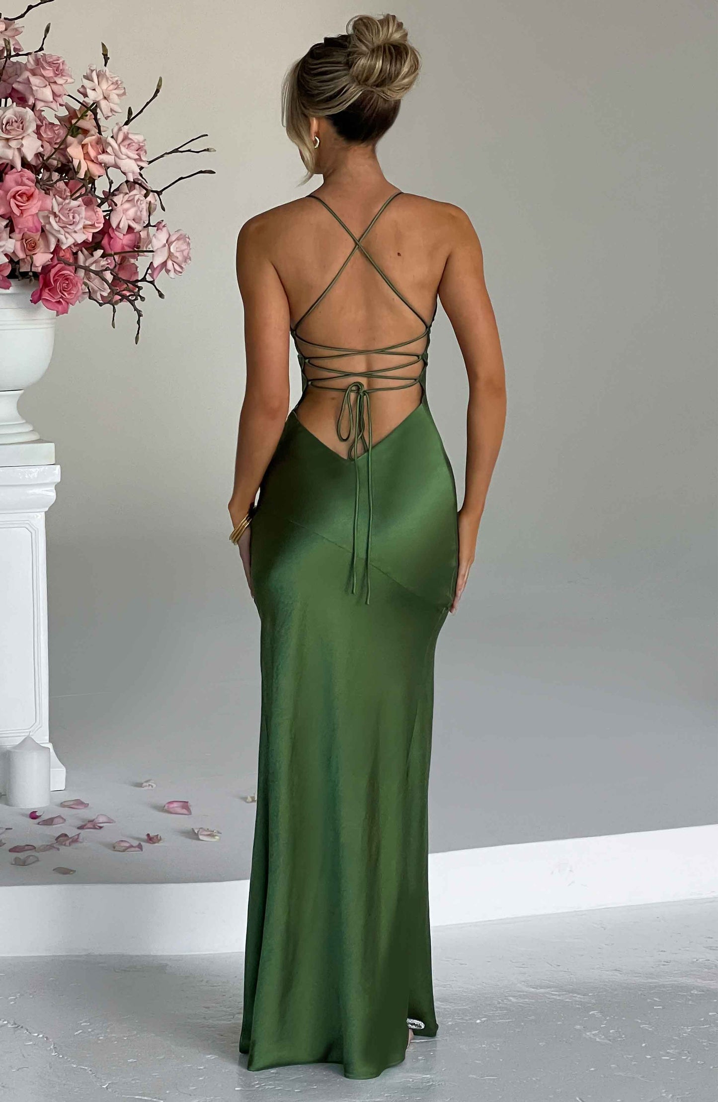 Patricia™ | Vestido largo de satén elegante